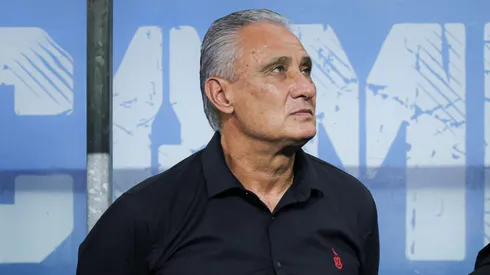 RS - PORTO ALEGRE - 22/09/2024 - BRASILEIRO A 2024, GREMIO X FLAMENGO - Tite tecnico do Flamengo durante partida contra o Gremio no estadio Arena do Gremio pelo campeonato Brasileiro A 2024. Foto: Maxi Franzoi/AGIF