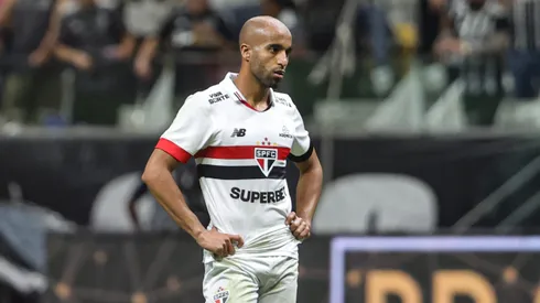 Jogador participou da entrevista após o jogo