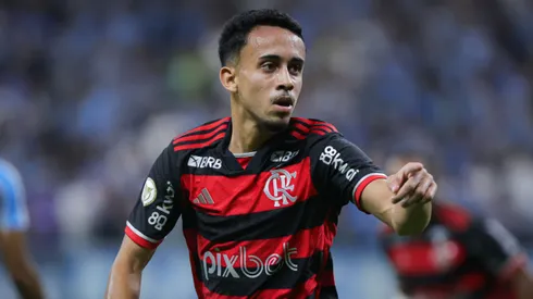 Matheus Gonçalves marcou um golaço na derrota do Flamengo diante do Grêmio