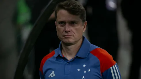 MG – BELO HORIZONTE – 24/07/2024 – BRASILEIRO A 2024, CRUZEIRO X JUVENTUDE – Fernando Seabra tecnico do Cruzeiro durante partida contra o Juventude no estadio Mineirao pelo campeonato Brasileiro A 2024. Foto: Fernando Moreno/AGIF