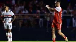 SP - SAO PAULO - 22/09/2024 - BRASILEIRO A 2024, SAO PAULO X INTERNACIONAL - Bruno Gomes jogador do Internacional comemora seu gol durante partida contra o Sao Paulo no estadio Morumbi pelo campeonato Brasileiro A 2024. Foto: Marcello Zambrana/AGIF