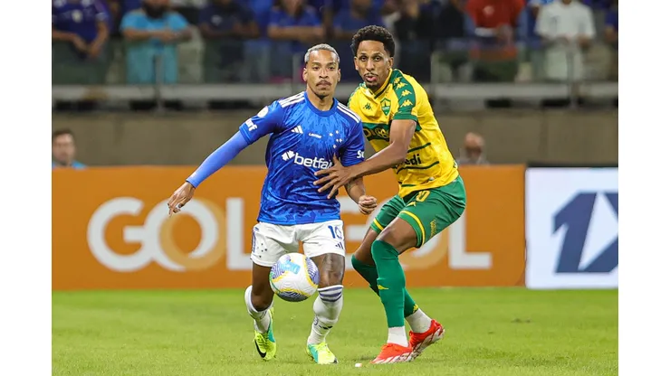 Cuiabá x Cruzeiro pelo Campeonato Brasileiro 2024 terá transmissão ao vivo do Bolavip Brasil neste domingo (22) a partir das 17h. Foto: Gilson Lobo/AGIF