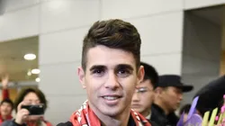 Oscar, meia do Shanghai Port, vai ficar livre no mercado.