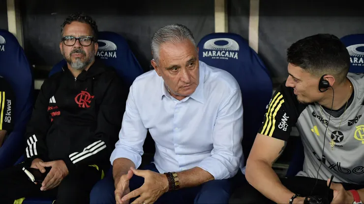Flamengo tenta manter Tite até dezembro em meio a pressão