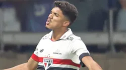 MG - BELO HORIZONTE - 15/09/2024 - BRASILEIRO A 2024, CRUZEIRO X SAO PAULO - William Gomes jogador do Sao Paulo comemora seu gol durante partida contra o Cruzeiro no estadio Mineirao pelo campeonato Brasileiro A 2024. Foto: Gilson Lobo/AGIF