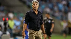 Renato Portaluppi, técnico da Gremio, faz gestos durante a partida do grupo C da Copa CONMEBOL Libertadores 2024 entre Gremio e Huachipato na Arena do Gremio