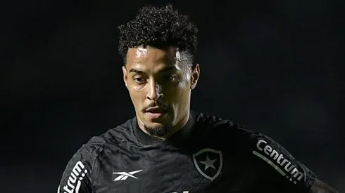 Gregore, do Botafogo, foi um dos destaques do time campeão brasileiro e da Libertadores em 2024 - Foto: Thiago Ribeiro/AGIF