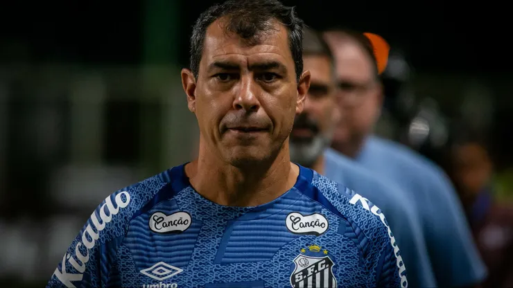 Carille barra melhor jogador da posição no Paulistão do Santos; veja quem