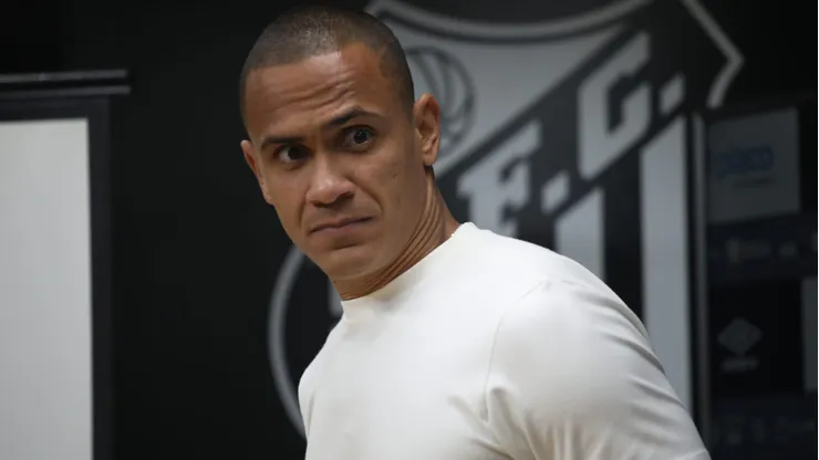 Renan durante sua apresentação ao Santos, no dia 28/08/2024.