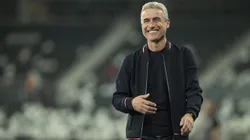 Luís Castro aceita treinar o Flamengo na vaga de Tite