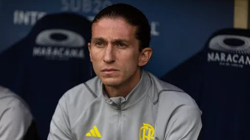 Técnico do Sub-20, Filipe Luís ganha força para assumir interinamente o Flamengo até dezembro