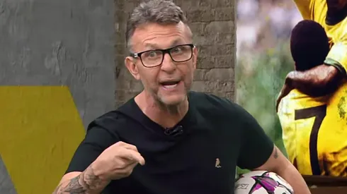 Neto dispara contra Memphis Depay. Reprodução/Band.