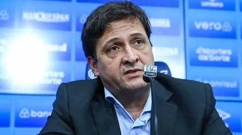 Alberto Guerra em entrevista coletiva no Imortal