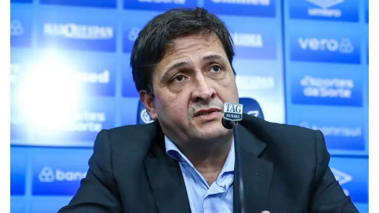 Alberto Guerra em entrevista coletiva no Imortal