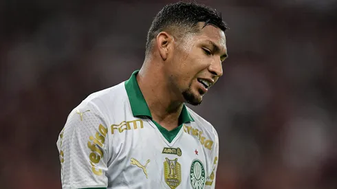 RJ - RIO DE JANEIRO - 31/07/2024 - BRASILEIRO A 2024, FLAMENGO X PALMEIRAS - Rony jogador do Palmeiras durante partida contra o Flamengo no estadio Maracana pelo campeonato Brasileiro A 2024. Foto: Thiago Ribeiro/AGIF