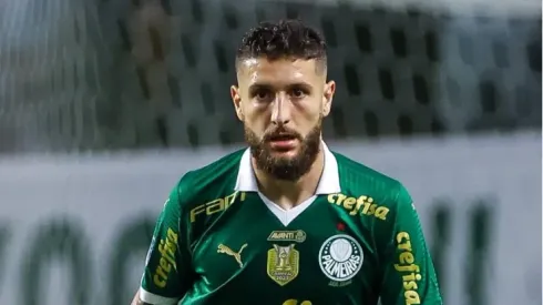 Palmeiras obtém efeito suspensivo e Zé Rafael pode enfrentar Vasco