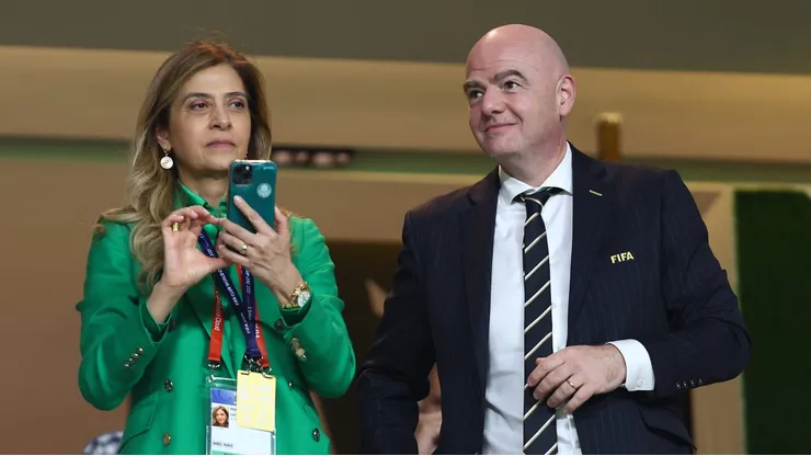 Leila, do Palmeiras, e Infantino, presidente da Fifa