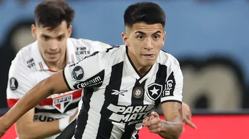 Casagrande enalteceu Almada - Foto: Vitor Silva/Botafogo.