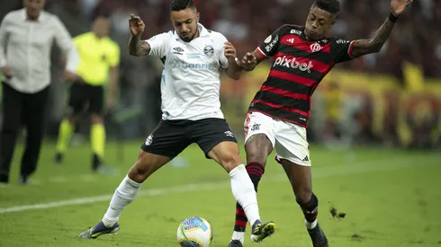 AGIF / Alamy Stock Photo | Grêmio e Flamengo se enfrentam pela 27ª rodada do Campeonato Brasileiro