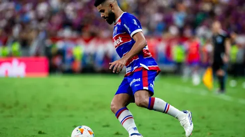 Fortaleza e Bahia se enfrentam pela 27ª rodada.