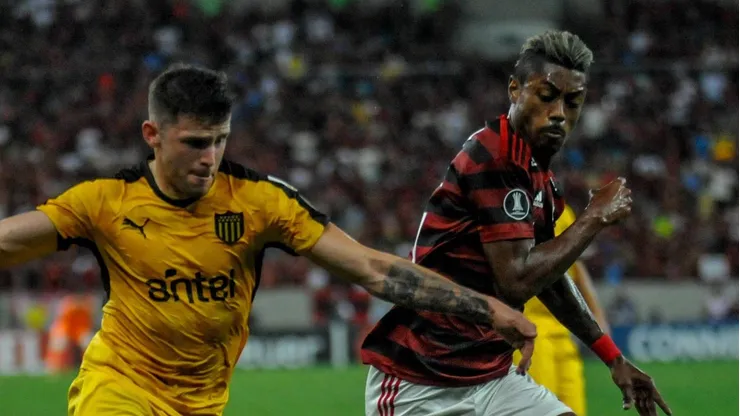 - Flamengo e Peñarol se enfrentam nesta noite (19)
