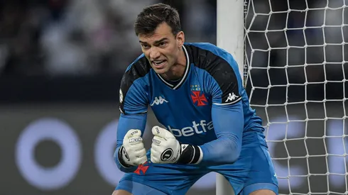 Vasco e Léo Jardim encaminham renovação de contrato