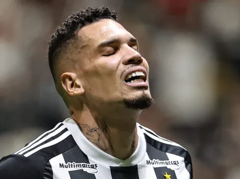 Paulinho sofre críticas no Galo