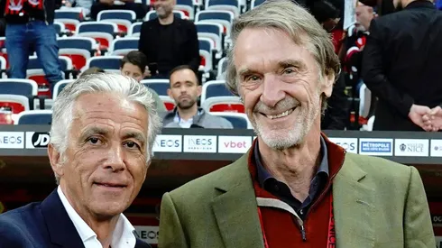 - Dono do Manchester United