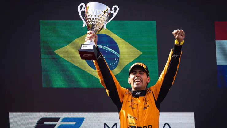Gabriel Bartoleto em pódio na etapa de Monza, Itália.