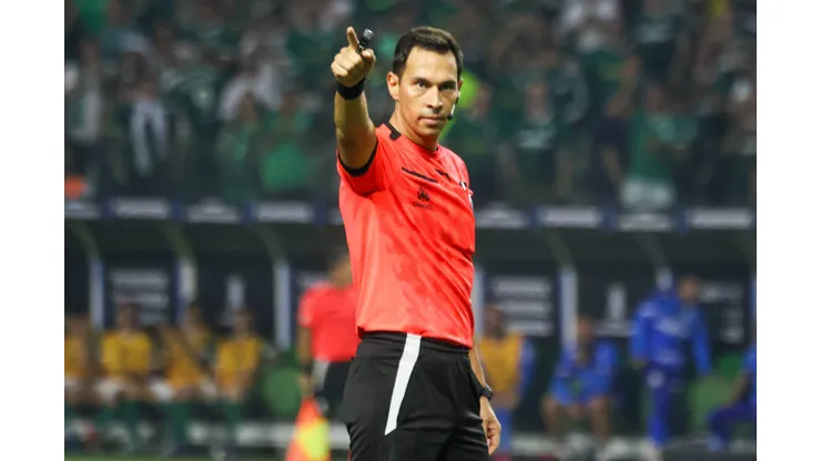 Árbitro: Facundo Tello, apitou Botafobo e Atlético-MG pela Libertadores - Foto: Yuri Murakami