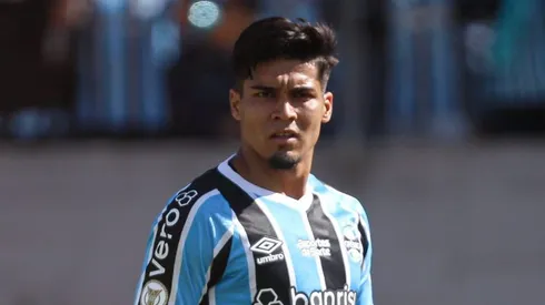 Arezo, do Grêmio: atacante perdeu clássico