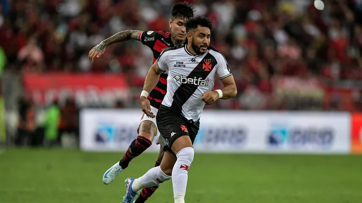Payet em jogo contra o Flamengo no último domingo (15)