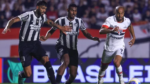 Lucas Moura jogador do São Paulo durante partida contra o Botafogo. Foto: Marcello Zambrana/AGIF
