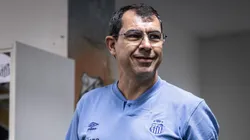 Fábio Carille toma decisão importante nos bastidores do Santos