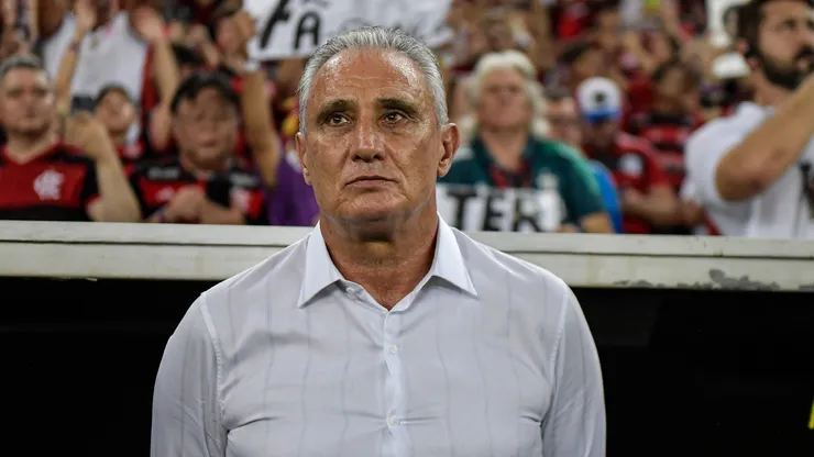 Treinador fica preocupado com números. Thiago Ribeiro/AGIF.