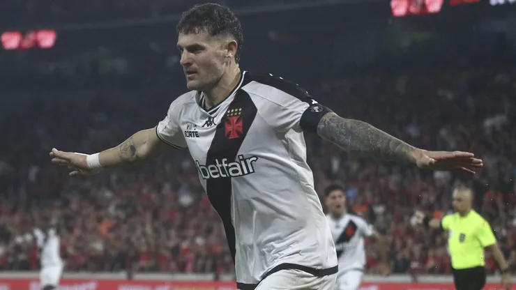 River Plate fará 2ª tentativa por Vegetti e Vasco define valor