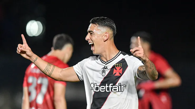 Puma Rodríguez no Vasco. Foto: Thiago Ribeiro/AGIF
