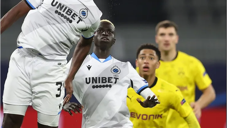 Jude Bellingham ainda pelo Borussia Dortmund em partida diante do Club Brugge. (Photo by Lars Baron/Getty Images)