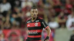 RJ - RIO DE JANEIRO - 31/07/2024 - BRASILEIRO A 2024, FLAMENGO X PALMEIRAS - De la Cruz jogador do Flamengo durante partida contra o Palmeiras no estadio Maracana pelo campeonato Brasileiro A 2024. Foto: Thiago Ribeiro/AGIF