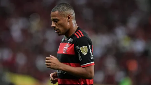 Flamengo ainda pode perder De la Cruz após Luiz Araújo