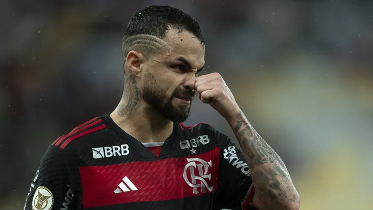 Michael pode retornar ao elenco antes do prazo