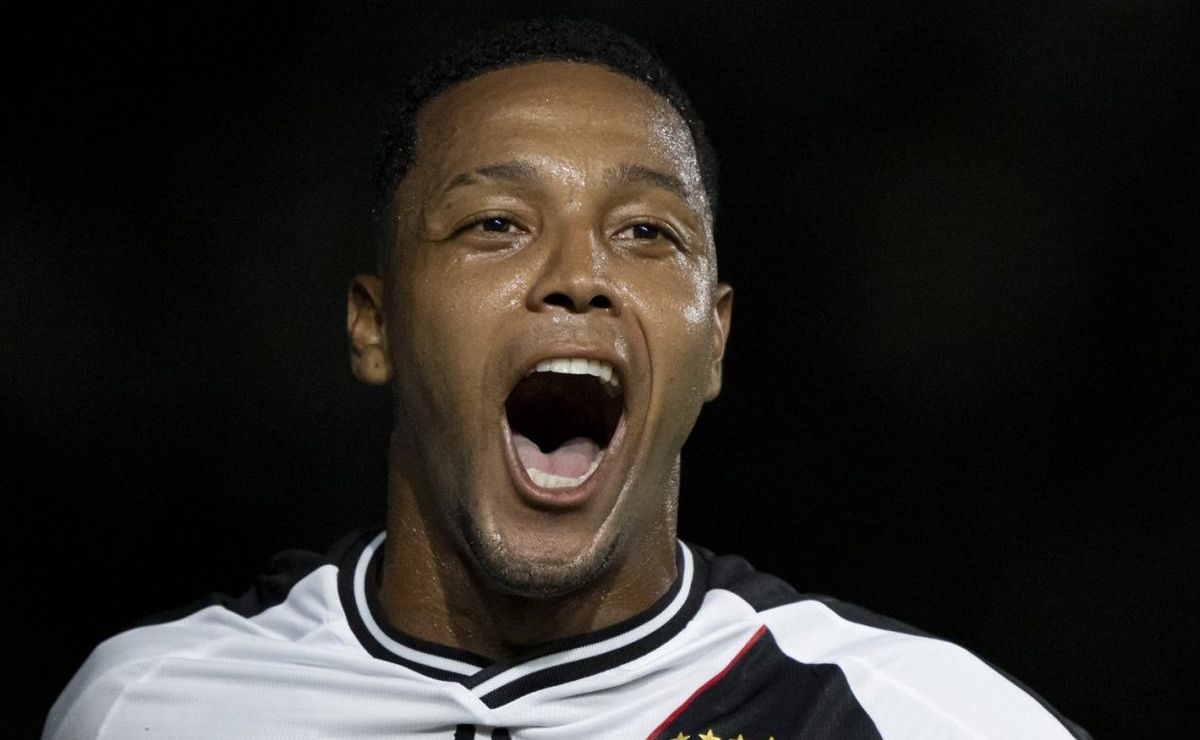 R$ 17 milhões: David bate meta e será comprado pelo Vasco