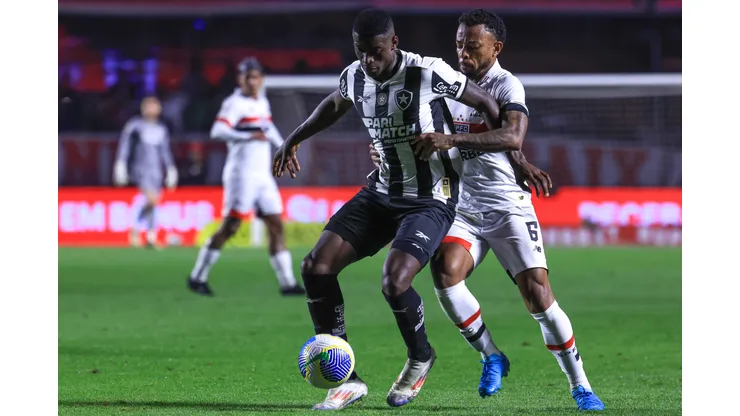 São Paulo e Botafogo jogam os primeiros 90 minutos das quartas de final da Libertadores nesta semana (Foto: Marcello Zambrana/AGIF)