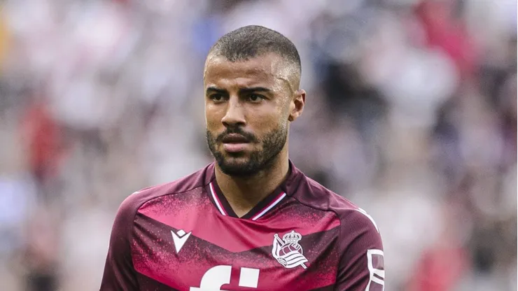 - Rafinha pode finalmente jogar no Brasil