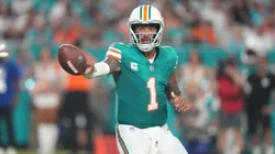 O melhor quarterback disponível para substituir Tua Tagovailoa no Miami Dolphins é um nome surpreendente. Foto: Peter Joneleit/Icon Sportswire NFL