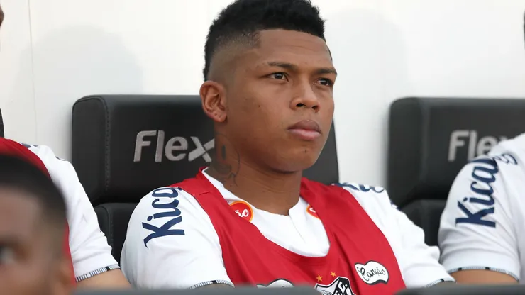 Santos x América-MG não terá Billy Arce e Yusupha Njie