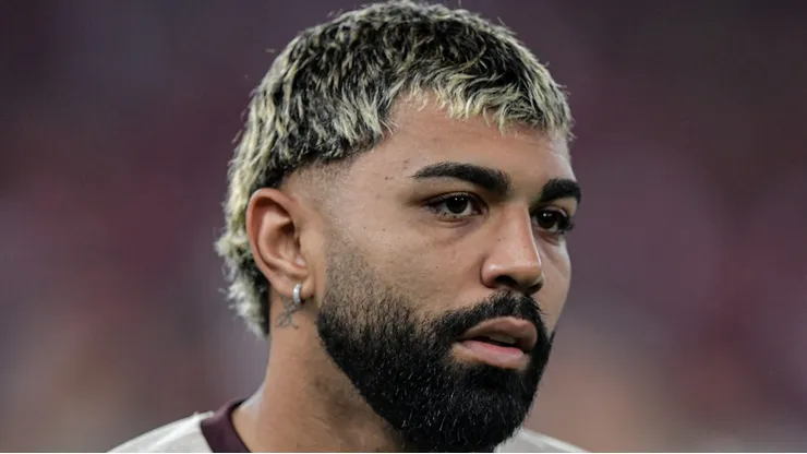 RJ - RIO DE JANEIRO - 12/09/2024 - COPA DO BRASIL 2024, FLAMENGO X BAHIA - Gabigol jogador do Flamengo durante aquecimento antes da partida contra o Bahia no estadio Maracana pelo campeonato Copa Do Brasil 2024. Foto: Thiago Ribeiro/AGIF