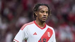 Carrillo é uma das novidades para o jogo do Corinthians. Photo by Alex Caparros/Getty Images