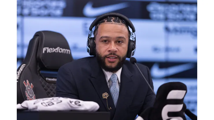 Veja a fala de Memphis Depay no Corinthians sobre um dos maiores ídolos do Cruzeiro