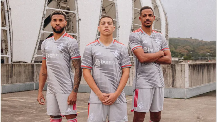 Nova camisa do Inter (Divulgação/Site do Internacional)